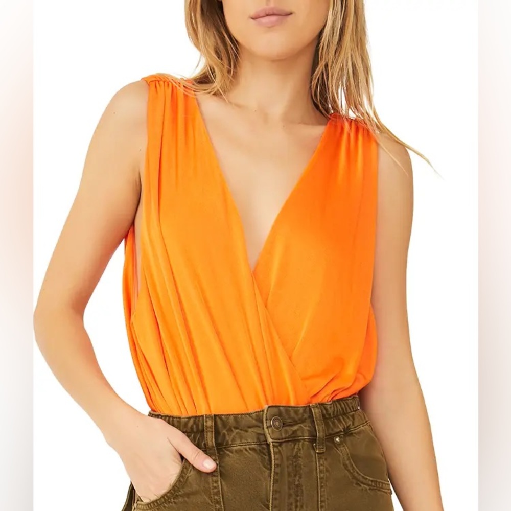 NWT FREE PEOPLE Night Owl Bodysuit 🧡